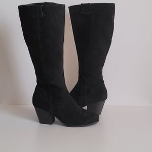 Festivities boots by AEROSOLES